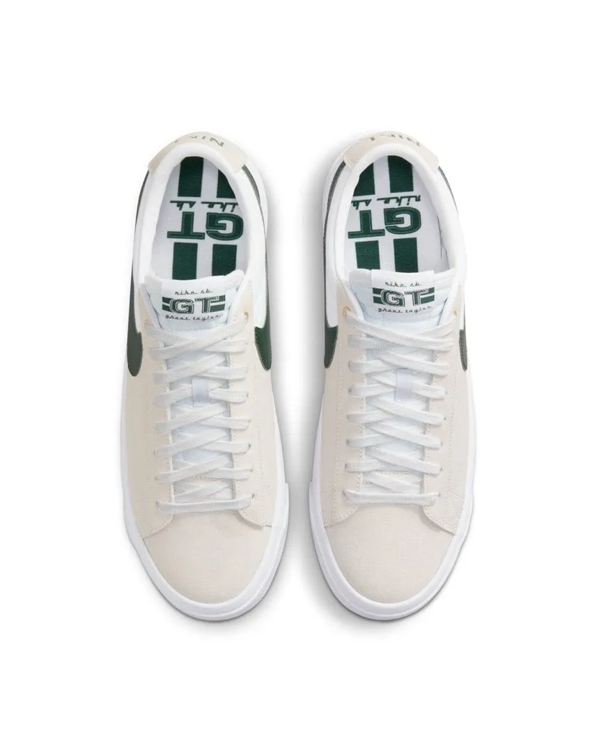 Nike SB Blazer Low Pro GT - White / Fir