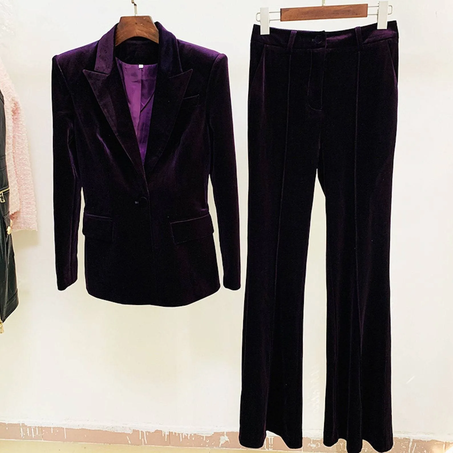 Women Green Velvet Blazer   Flare Trousers Suit